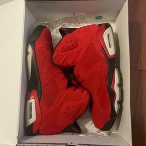 Jordan 6 toro bravo